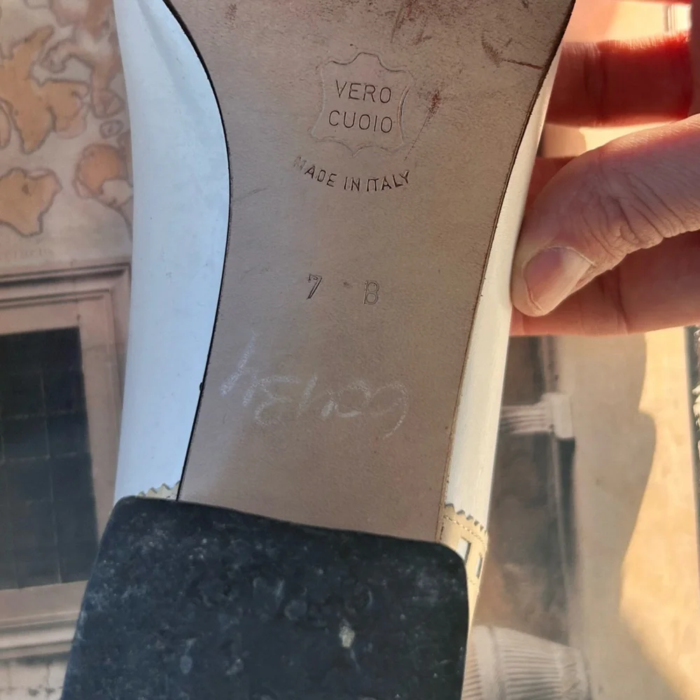 Bottega Veneta Classic square toe - Picture 5 of 7